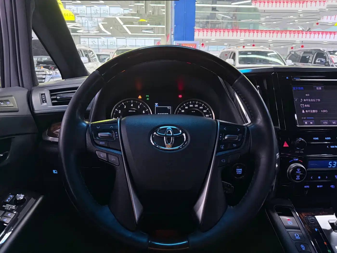 Toyota Alphard 2018 Facelift 3.5L Luxury Edition фото 12
