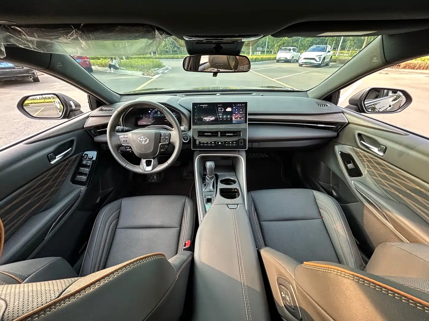 Toyota Avalon 2024 Hybrid 2.0L Luxury Edition фото 9