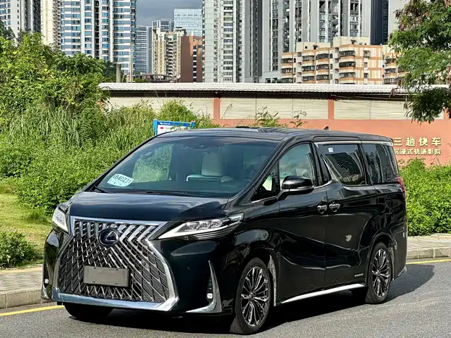 Lexus LM 2020 300h Seven-Seater Elegance Edition