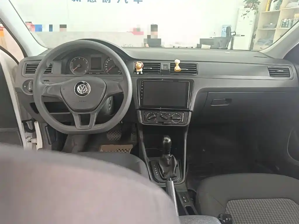 Volkswagen Santana 2017 Gran Santana 1.6L Auto Trendline фото 10