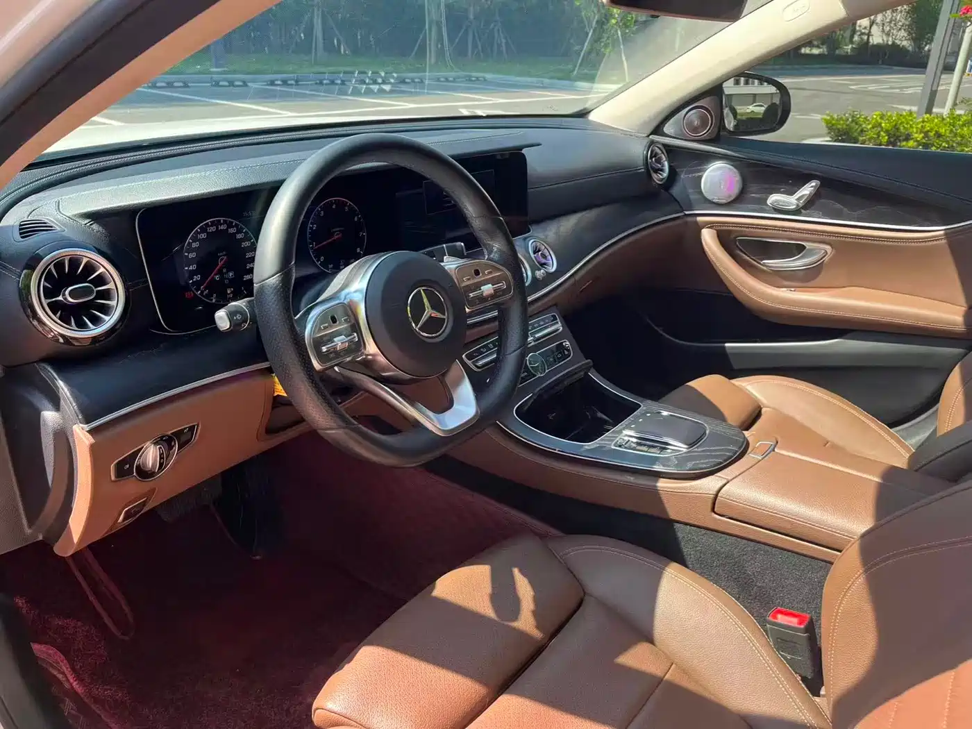 Mercedes-Benz E-Class 2019 E 200 L Sport фото 4