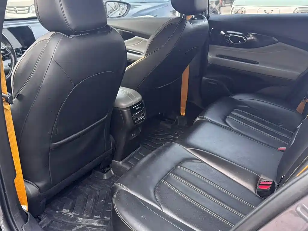 GAC Trumpchi Trumpchi Emkoo 2021 270T DCT J15 Edition фото 8