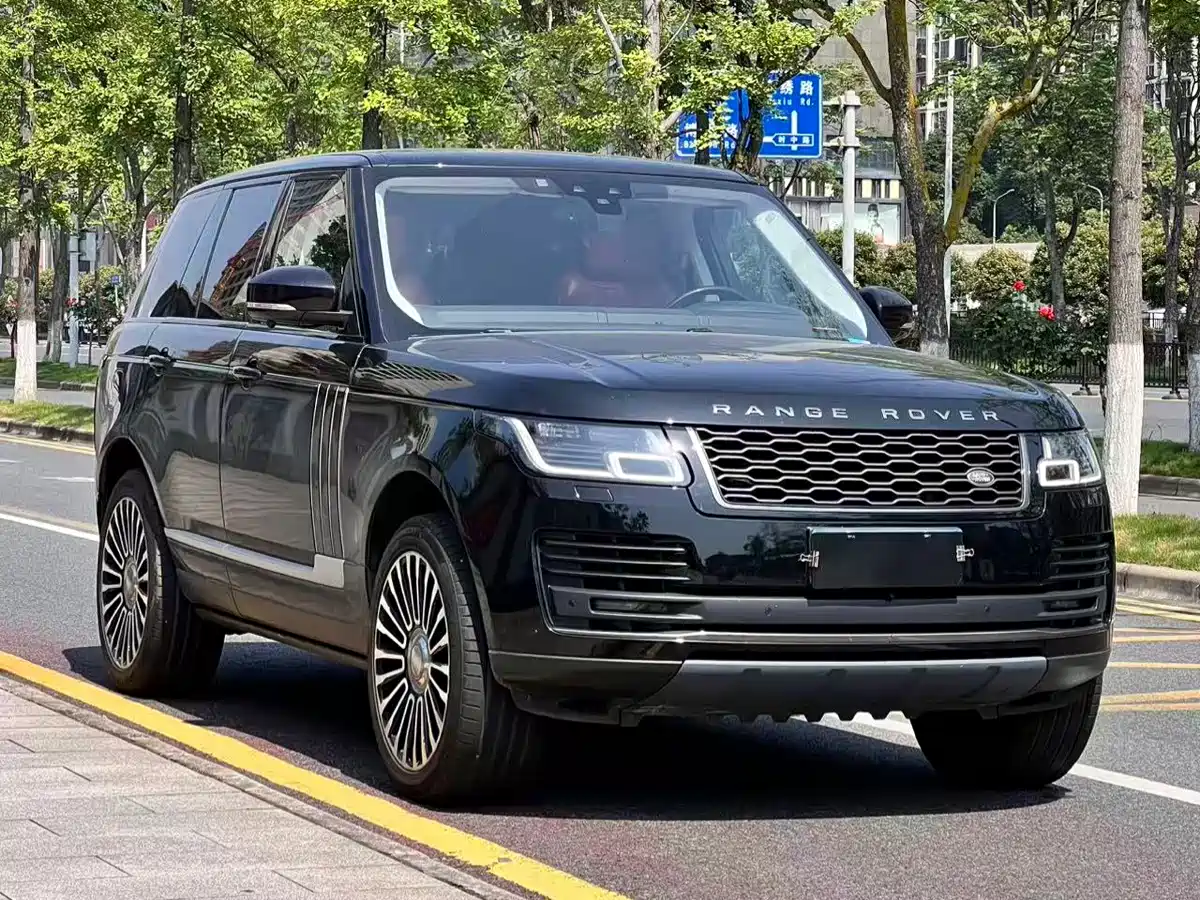 Land Rover Range Rover 2018 3.0 SC V6 Vogue Heritage Edition фото 2