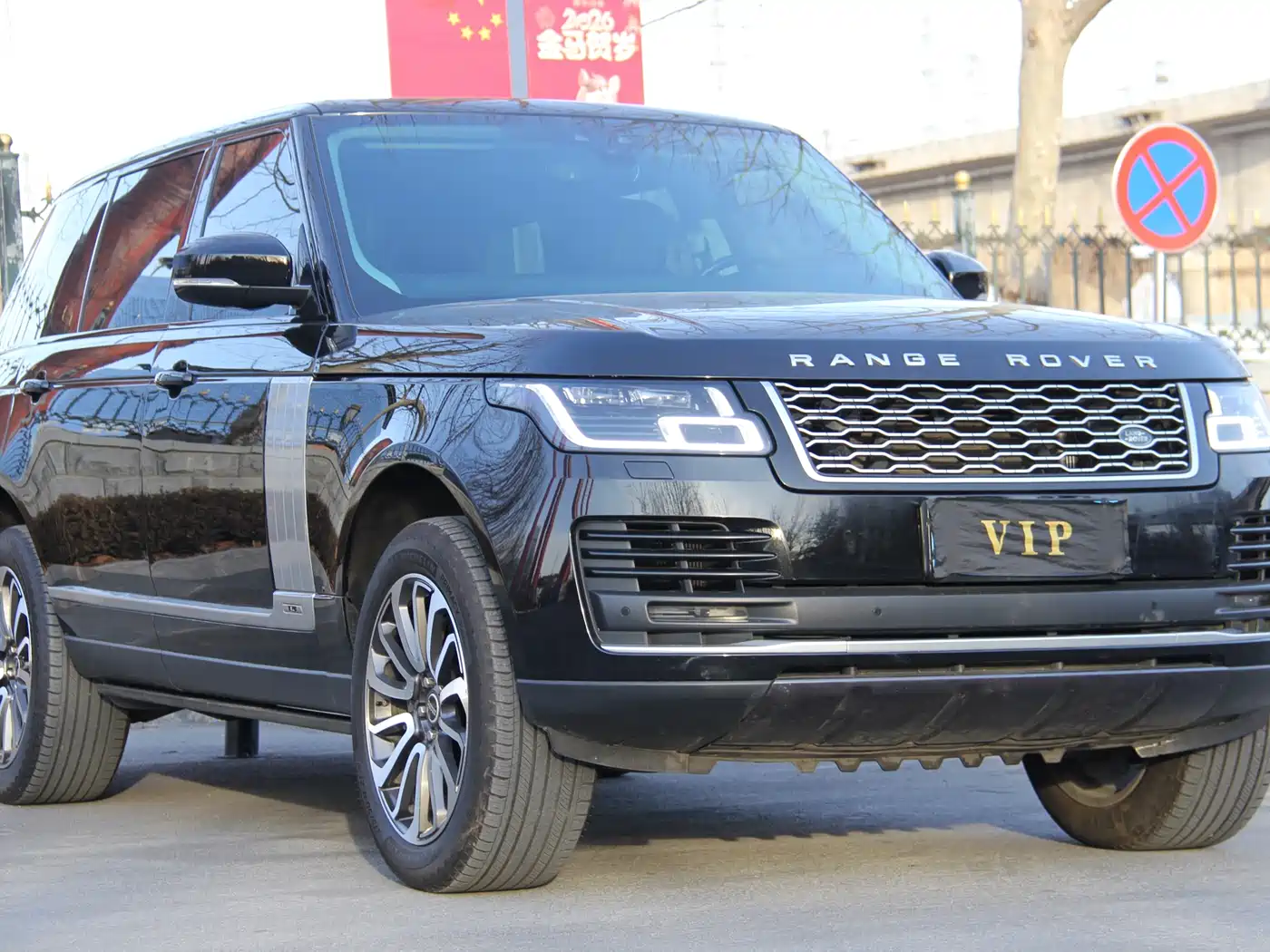 Land Rover Range Rover 2019 3.0 SC V6 Heritage Extended Edition фото 3