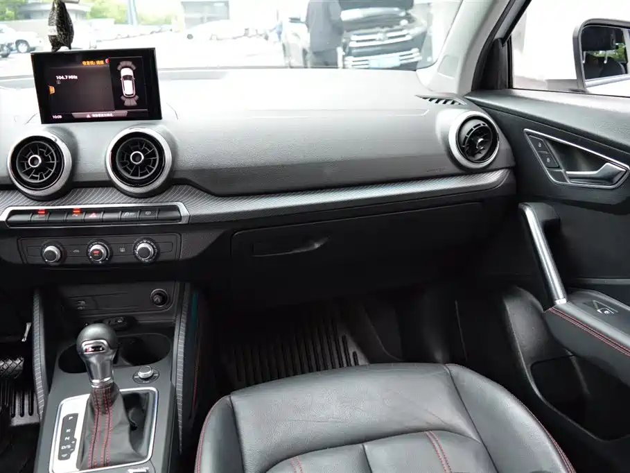 Audi Q2L 2022 35 TFSI Progressive Dynamic фото 11
