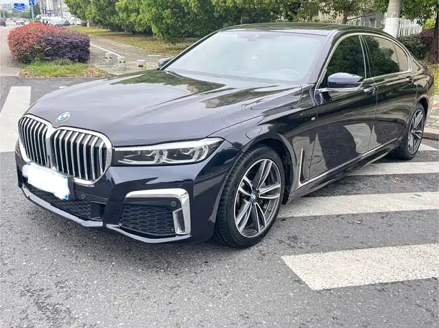 BMW 7 SERIES