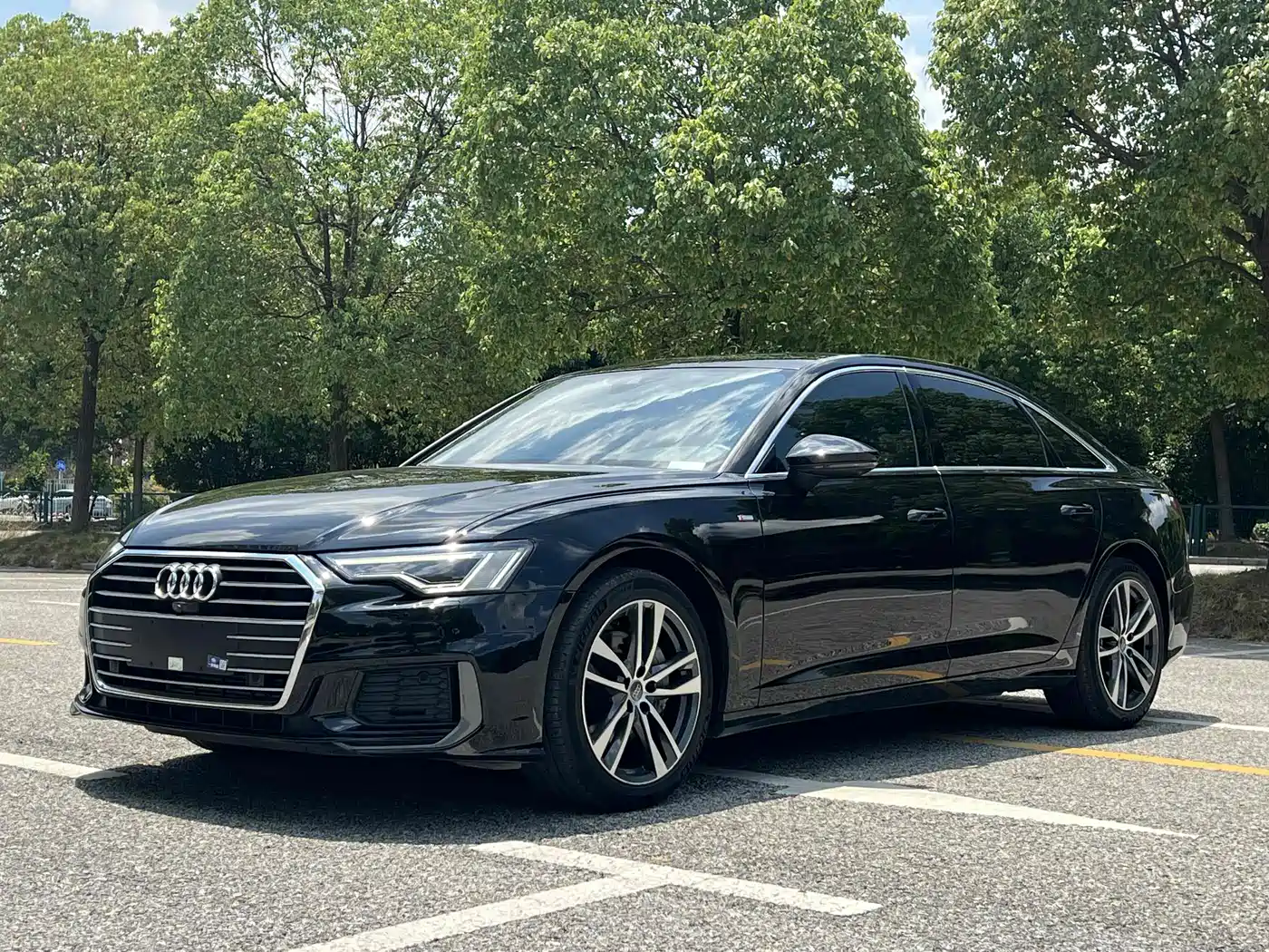 Audi A6L 2021 40 TFSI Luxury Sport