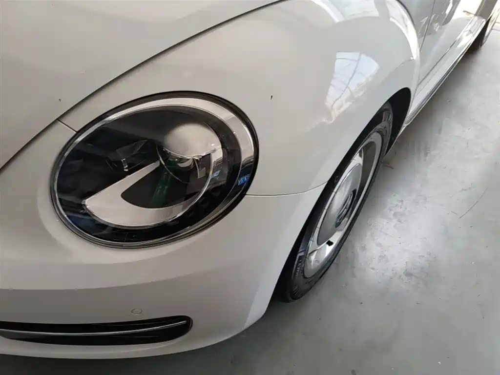 Volkswagen Beetle 2015 180TSI фото 24