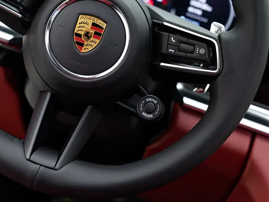Фото 20 - Porsche Panamera