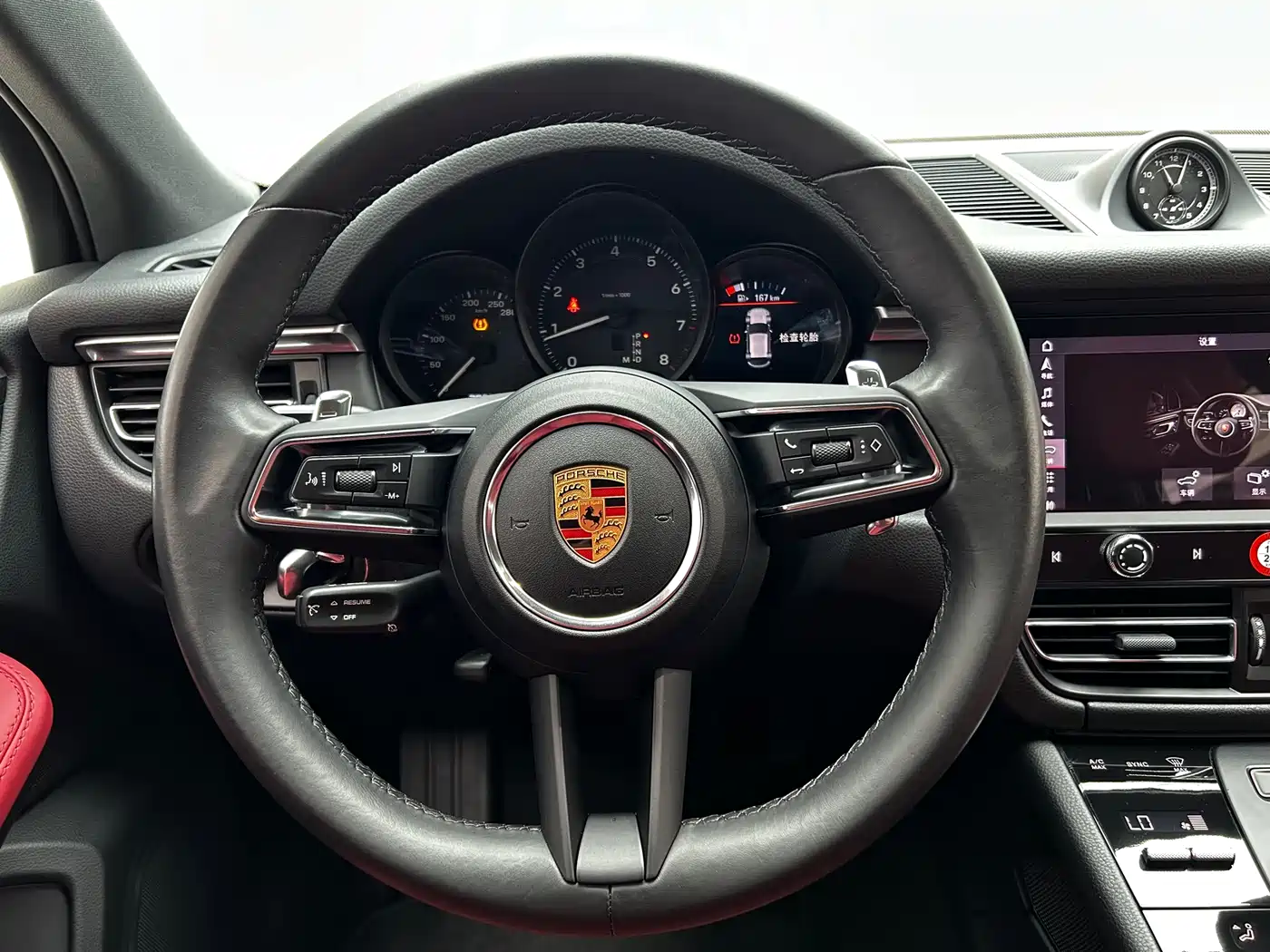 Porsche Macan 2023 Macan 2.0T фото 15