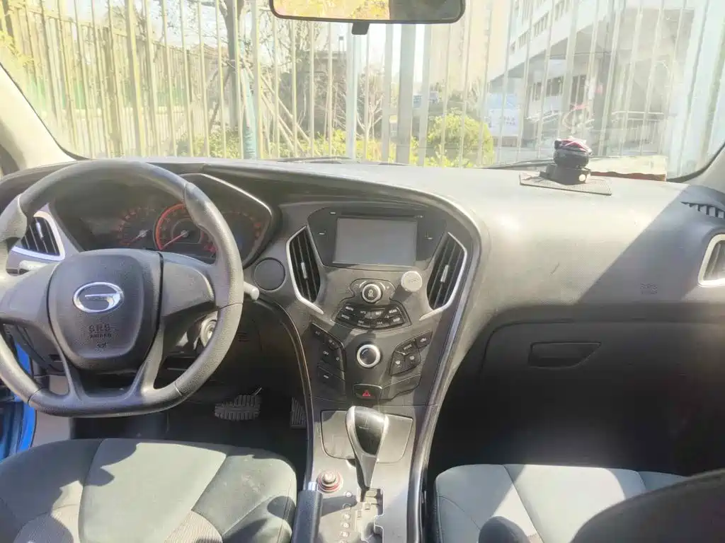 GAC Trumpchi Trumpchi GA3 2015 2013 1.6L Auto Elite ESP Edition
