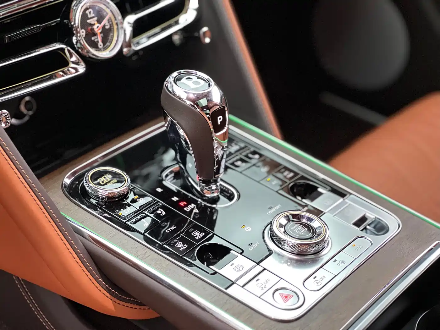 Bentley Flying Spur 2024 2024 4.0T V8 Elegance Edition