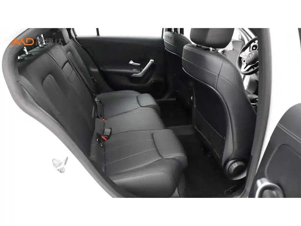 Mercedes-Benz A-Class 2021 A 200 L Sport Sedan Dynamic Type фото 8
