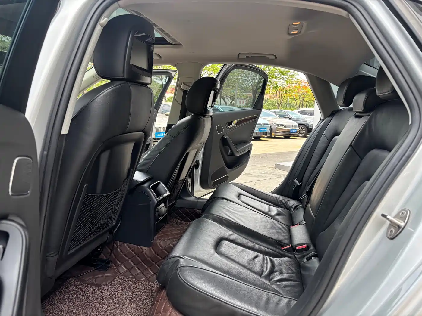 Audi A4L 2013 35 TFSI Automatic Comfort фото 10