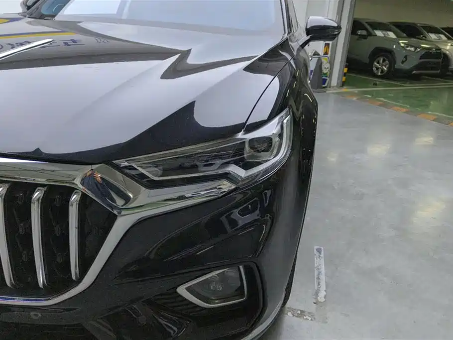 Hongqi HS5 2022 Facelift 2.0T Smart Flag Enjoyment Edition фото 5