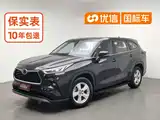Фото 1 - Toyota Highlander