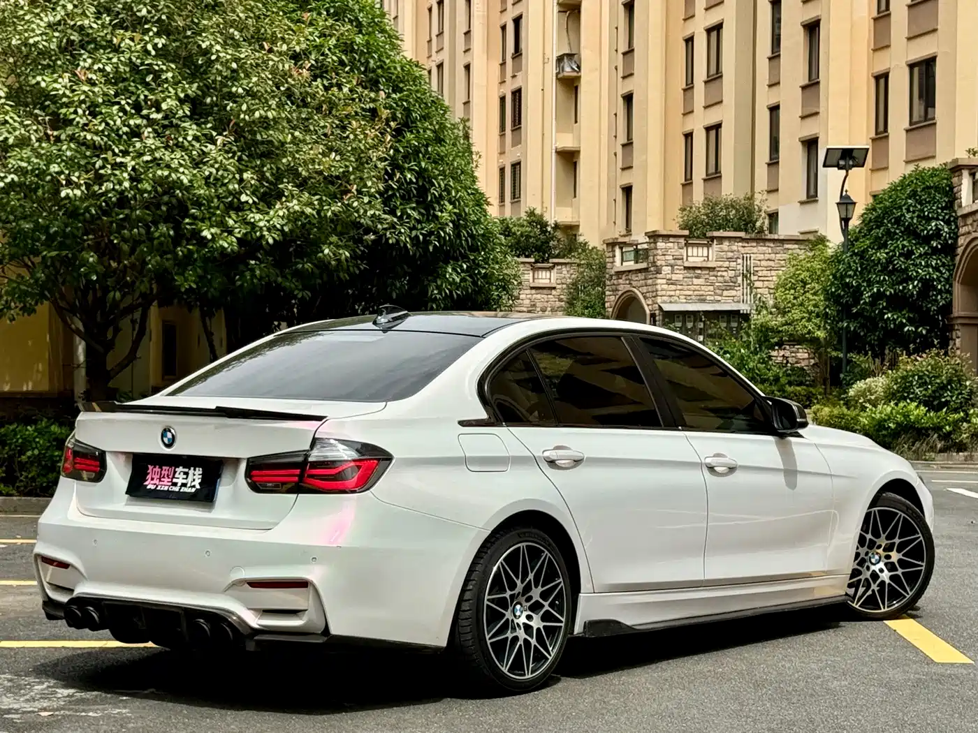 BMW 3 Series 2015 320Li Super Joy Fashion фото 17