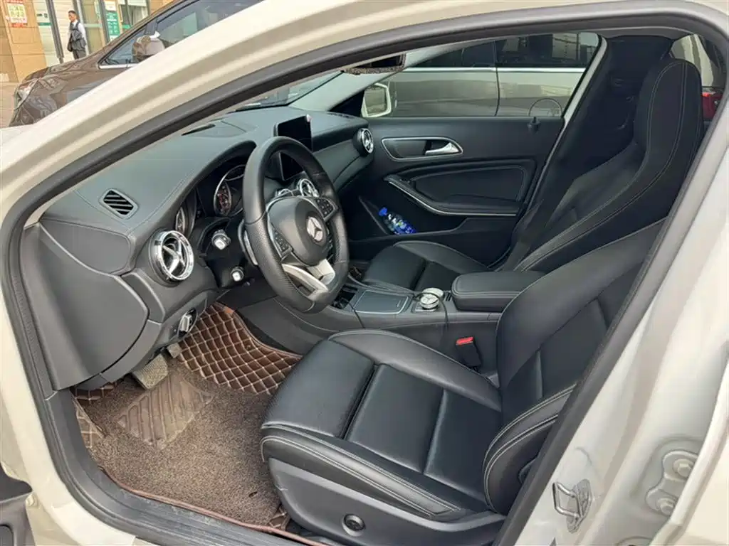 Mercedes-Benz GLA 2019 GLA 200 Fashion фото 10