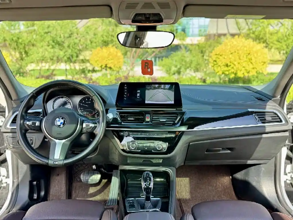 Фото 9 - BMW 1 Series