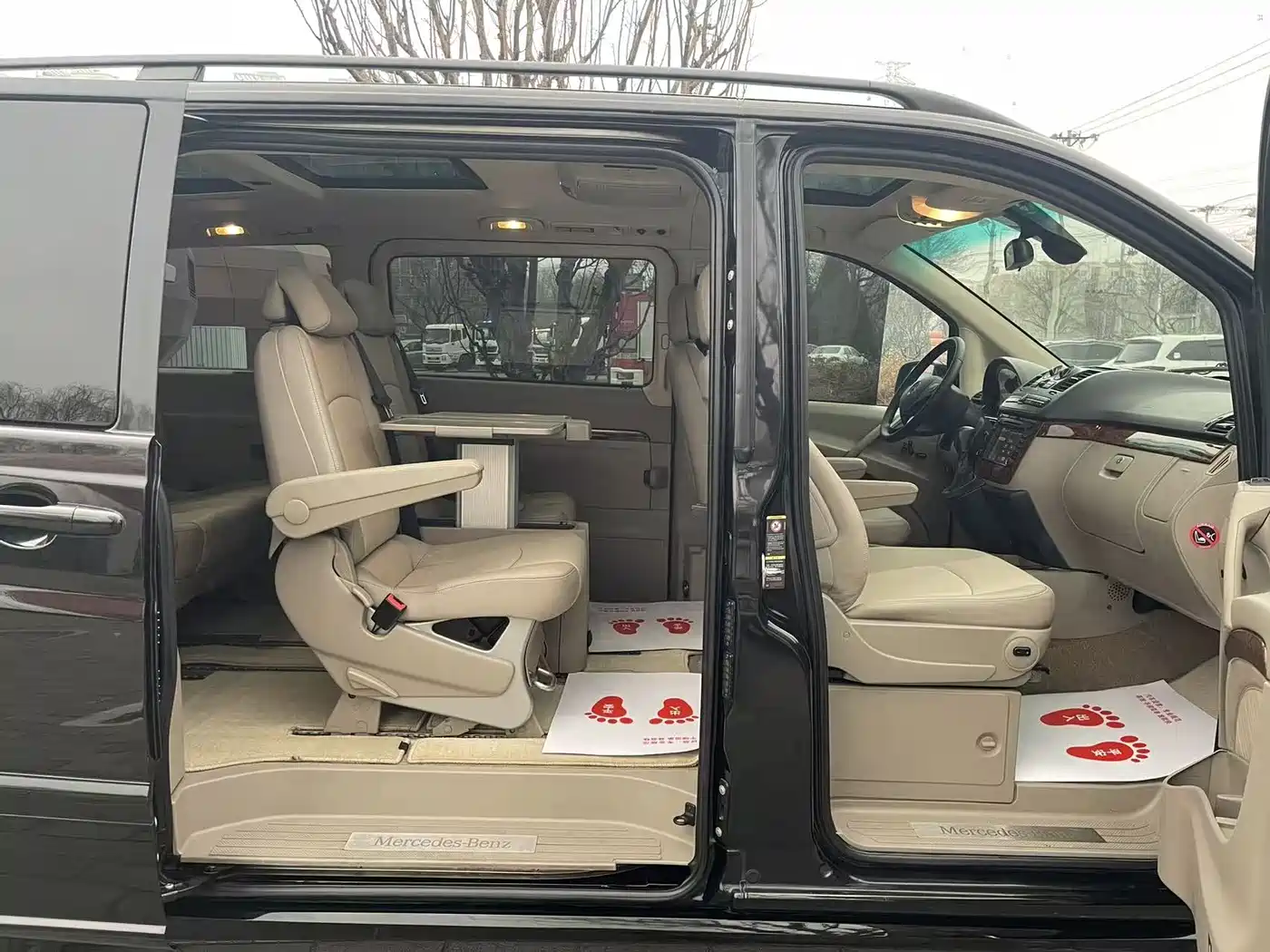 Mercedes-Benz Viano (Import) 2010 Model Viano 3.5L фото 15