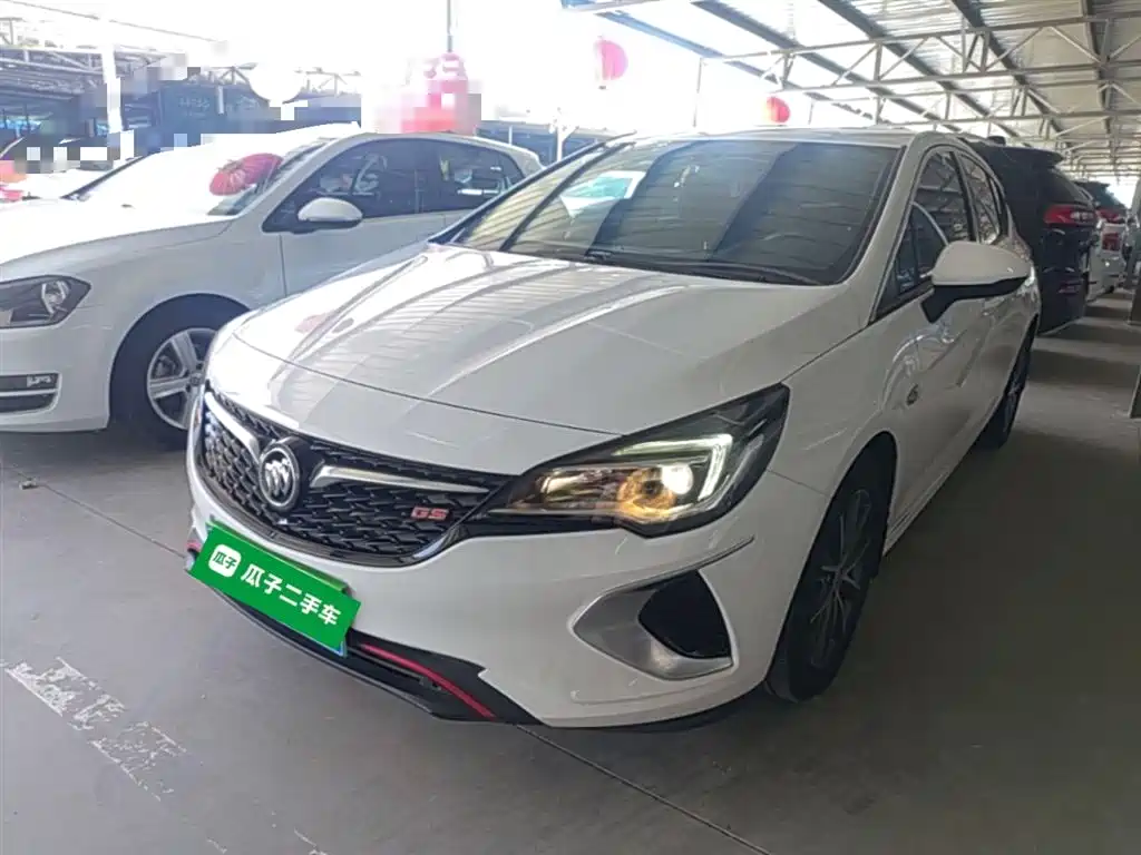 Buick Verano 2019 Hatchback GS 20T DCT Leading