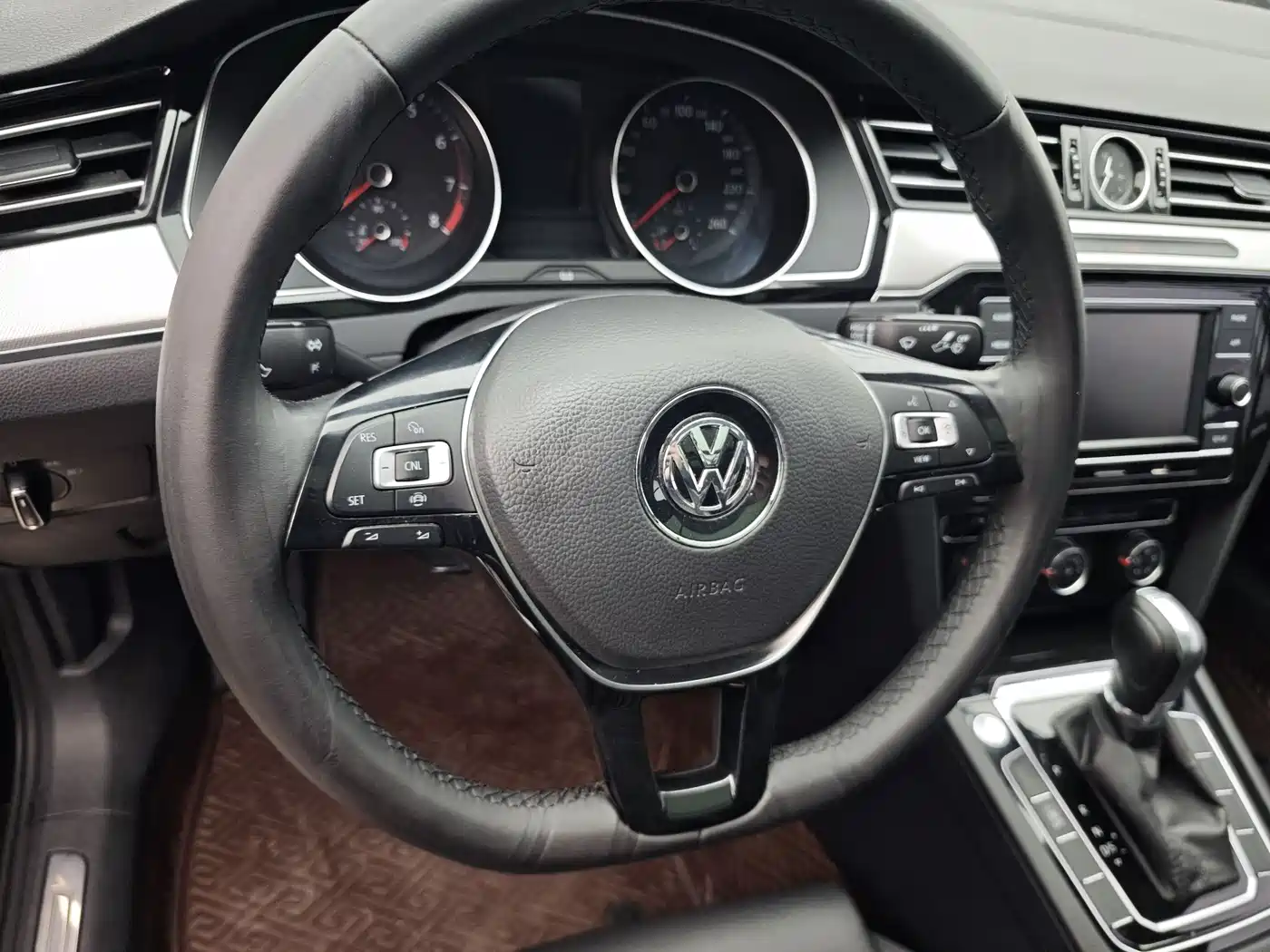 Volkswagen Magotan 2019 330TSI DSG Leading China VI фото 27