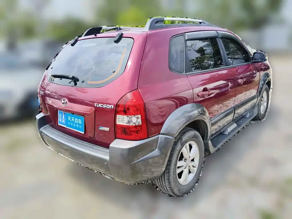 Фото 2 - Hyundai Tucson