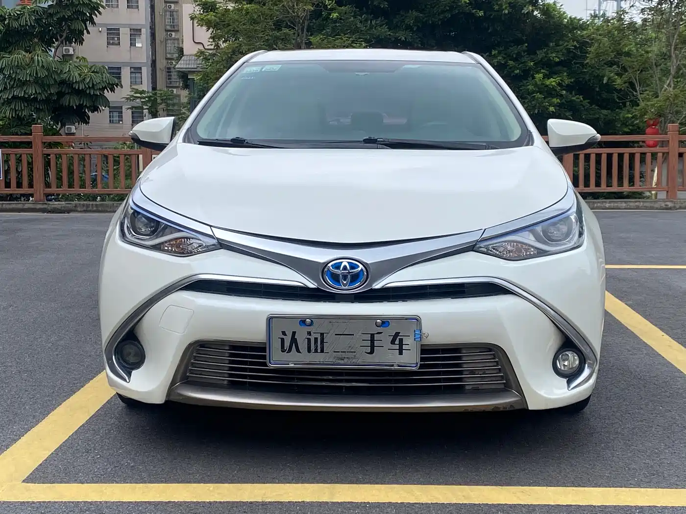 Toyota Levin 2017 Facelift Hybrid 1.8H GS E-CVT Elite Sunroof Edition China V фото 2
