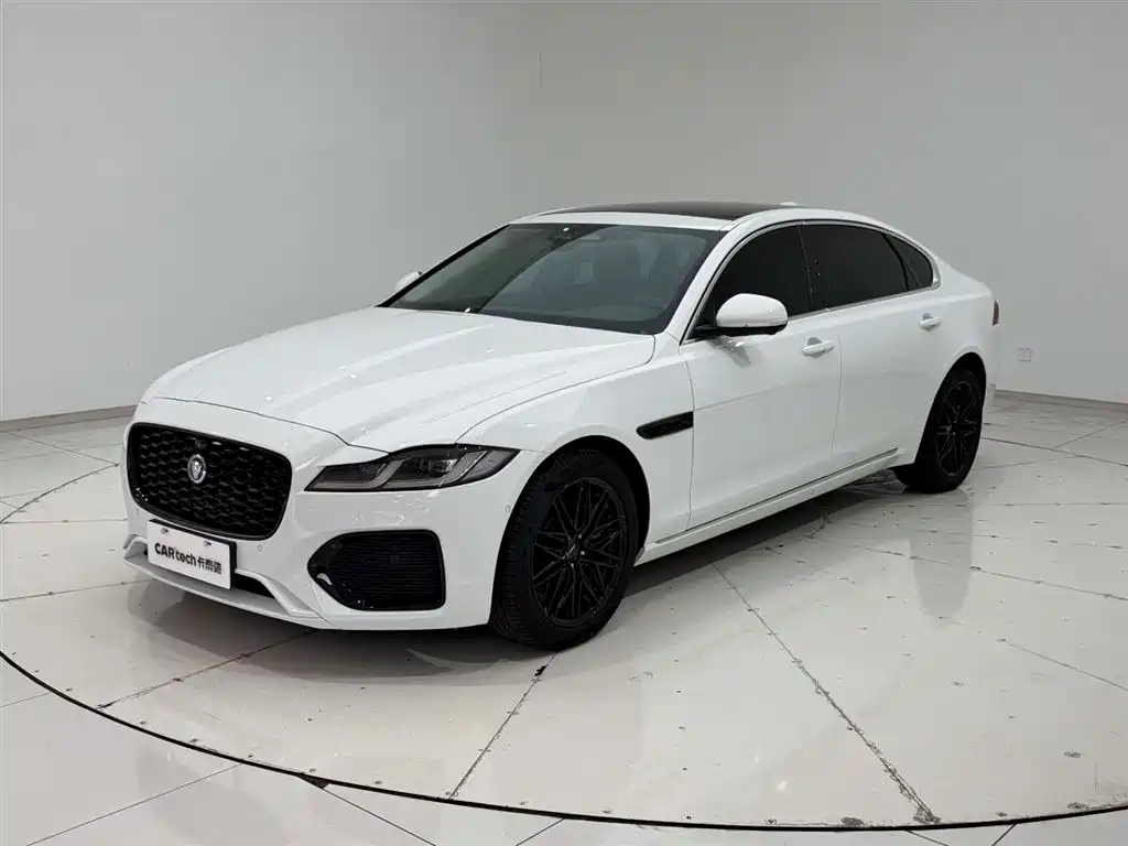 JAGUAR XFL
