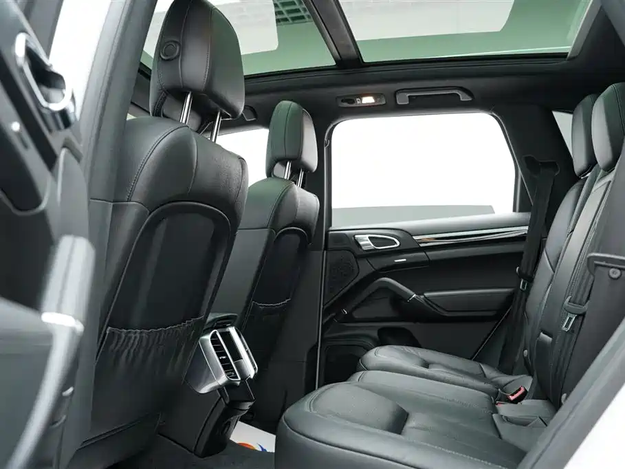 Porsche Cayenne 2016 Cayenne 3.0T фото 16