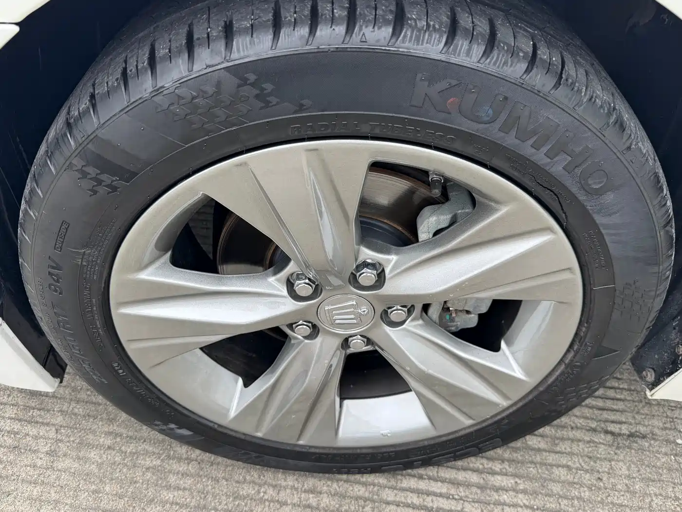 Toyota Crown 2015 2.5L Fashion Limited Edition фото 17