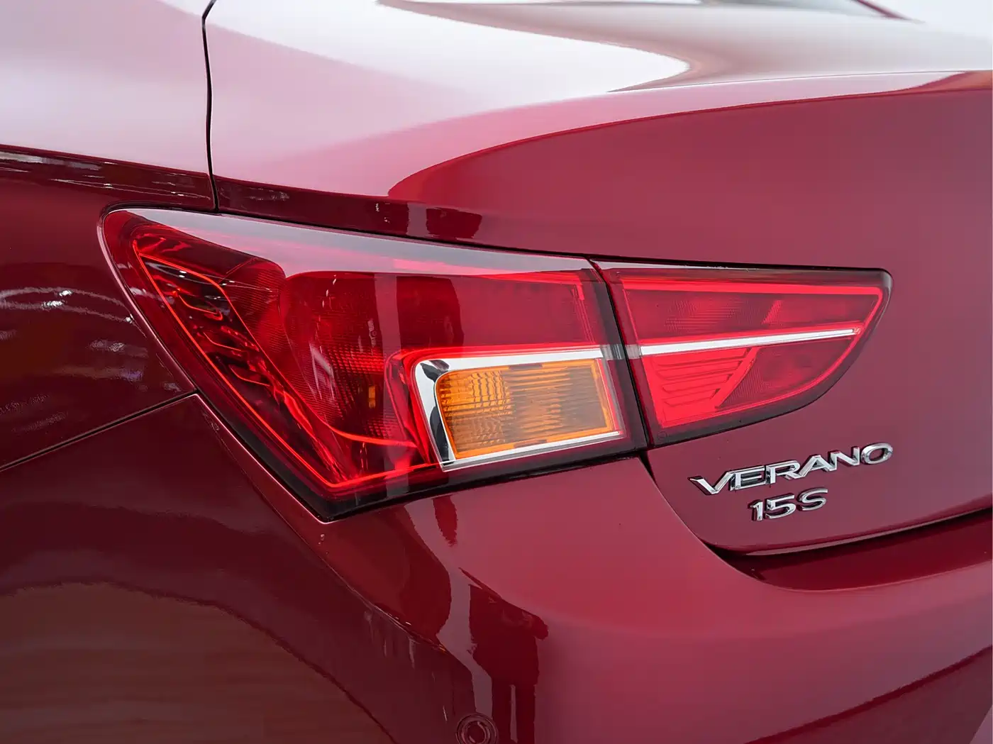 Buick Verano 2015 Sedan 15S Automatic Leading фото 11