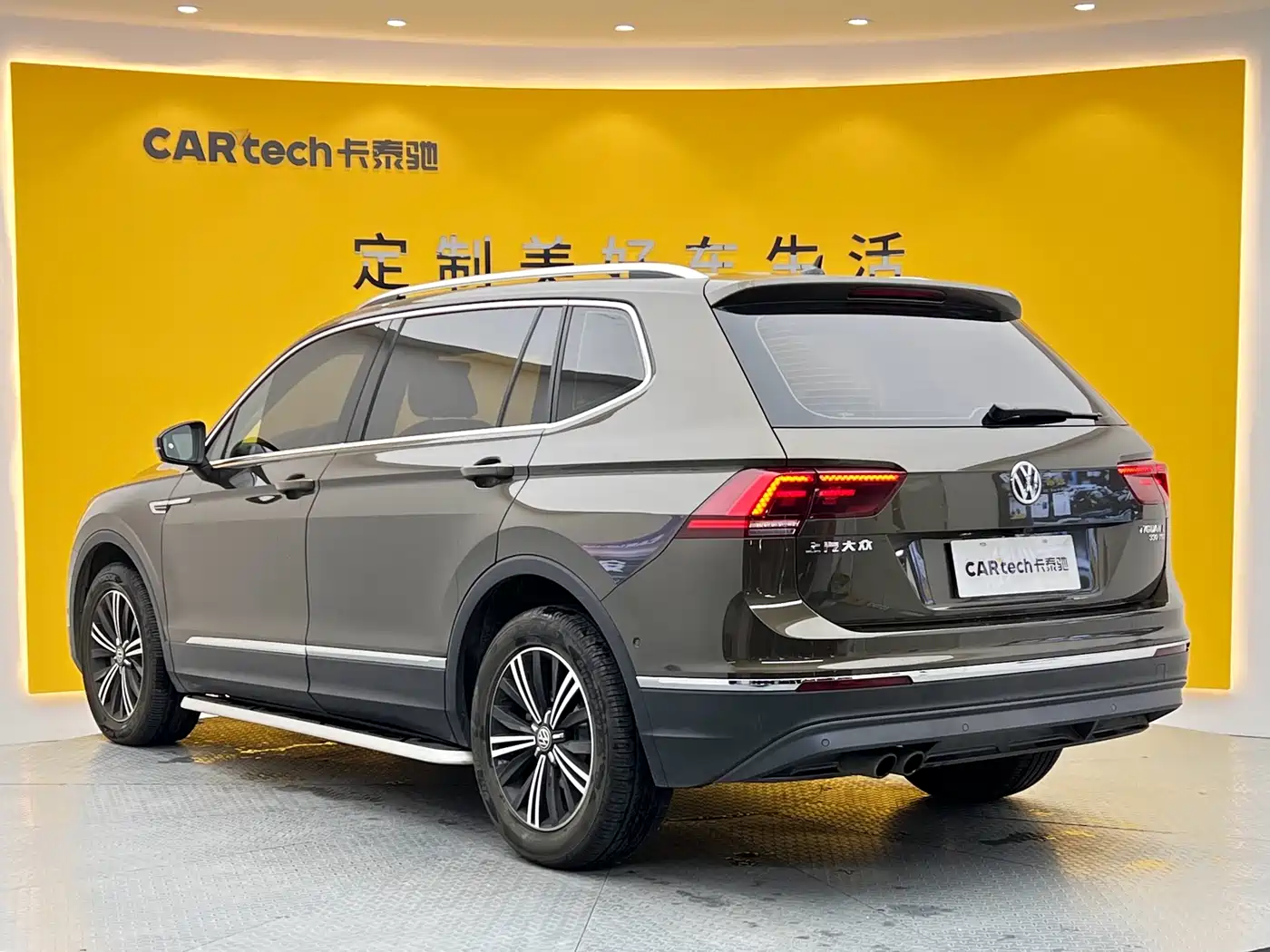 Volkswagen Tiguan L 2017 330TSI Automatic 2WD Flagship Edition фото 30