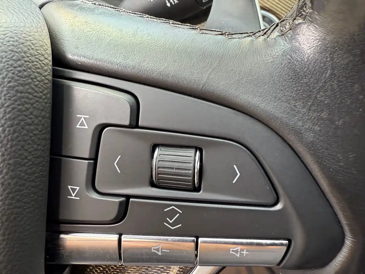 Cadillac XT6 2020 28T 6-Seater AWD Platinum Sport Edition фото 15