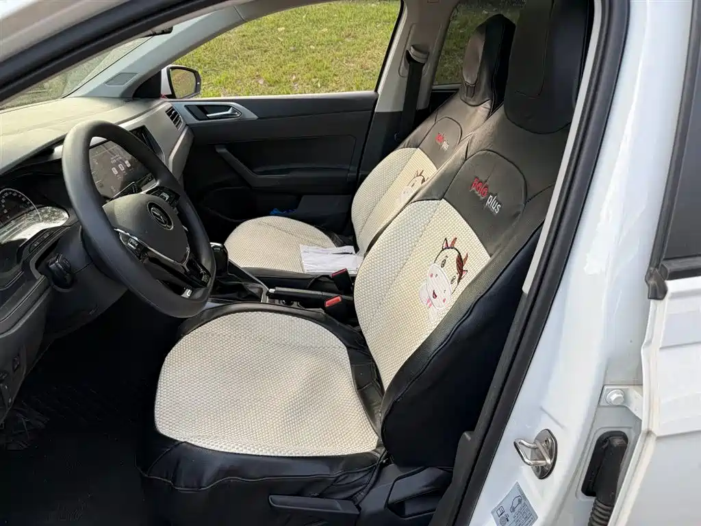 Volkswagen Polo 2021 Plus 1.5L Automatic Panorama Enjoyment Edition фото 8