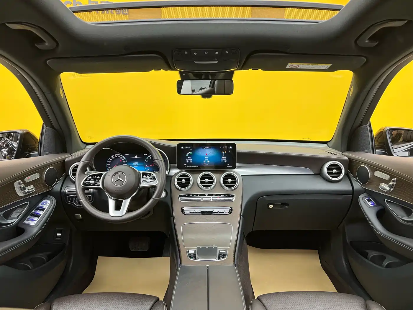 Mercedes-Benz GLC 2022 GLC 300 L 4MATIC Dynamic Collector's Edition фото 26