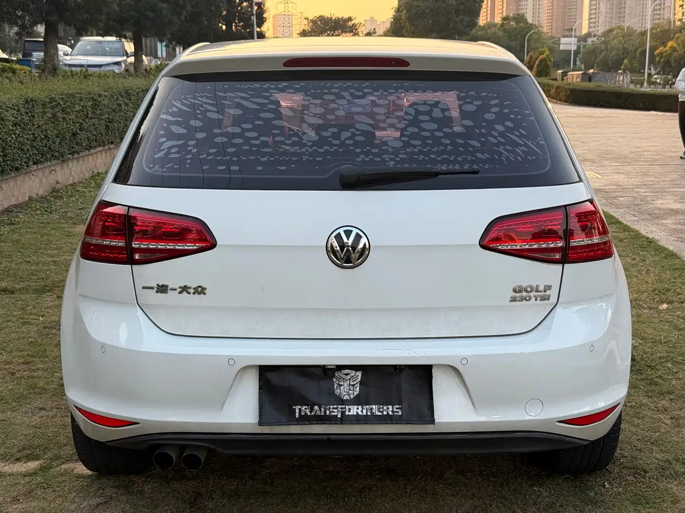 Volkswagen Golf 2016 230TSI Automatic Luxury фото 8