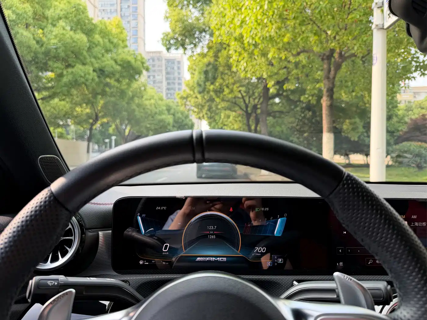 Mercedes-Benz A-Class AMG 2022 AMG A 35 L 4MATIC фото 23