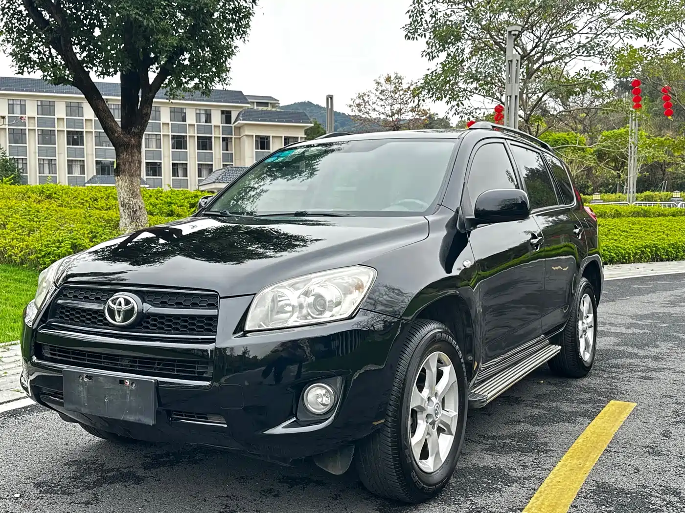 Toyota RAV4 Rongfang 2013 Special Edition 2.0L Auto Classic фото 3