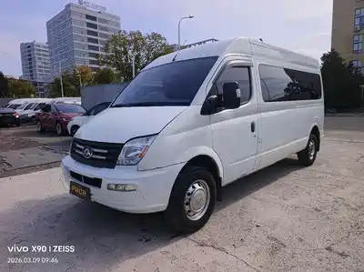 Maxus New V80