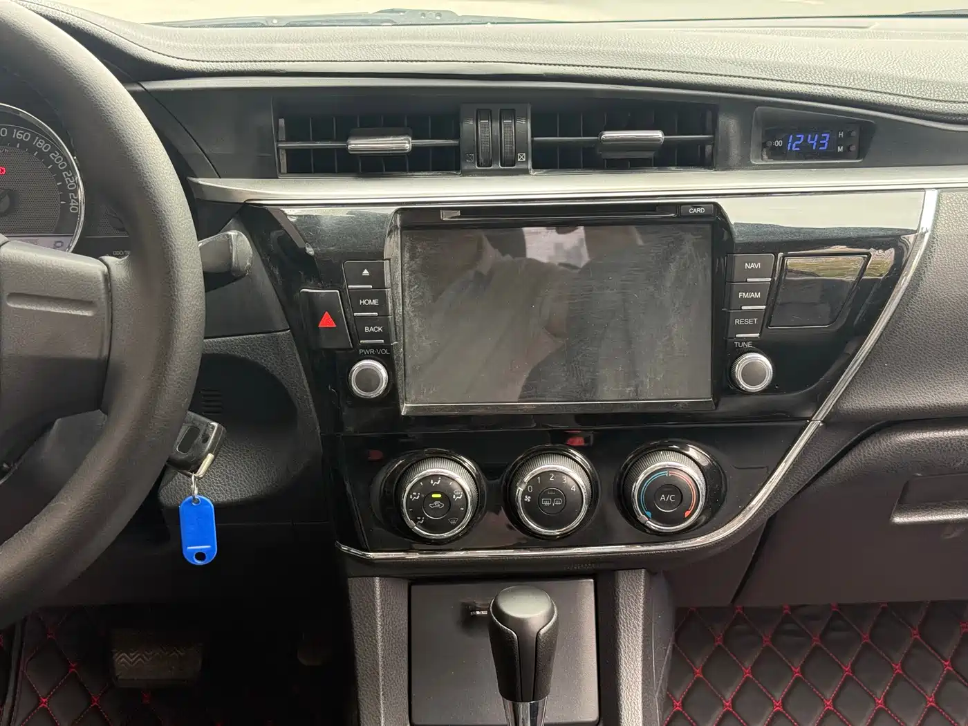 Toyota Corolla 2017 1.6L CVT GL фото 12