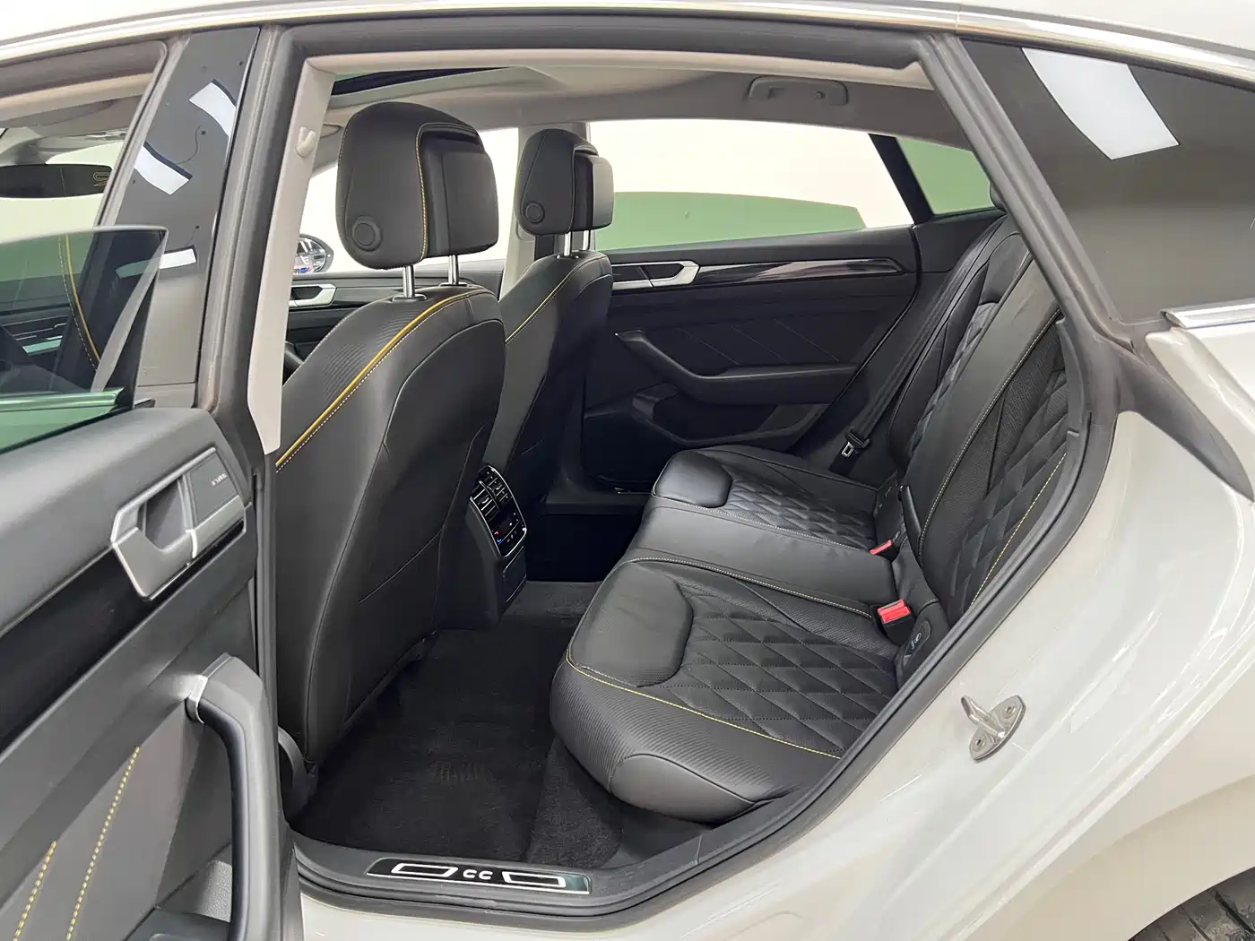 Volkswagen FAW-Volkswagen CC 2021 Model 380TSI Shining Edition фото 19
