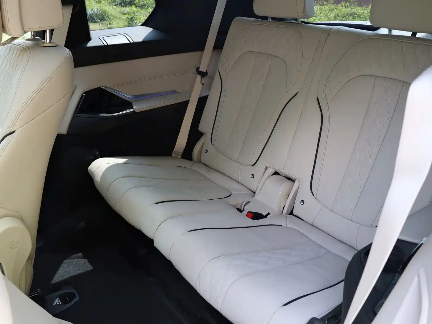 BMW X7 2019 xDrive40i Executive M Sport Package фото 13