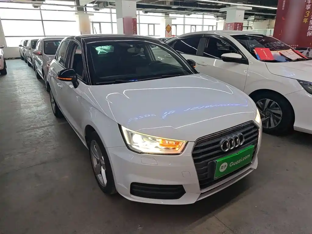 Audi A1 2019 2016 30 TFSI Sportback Design Style Edition