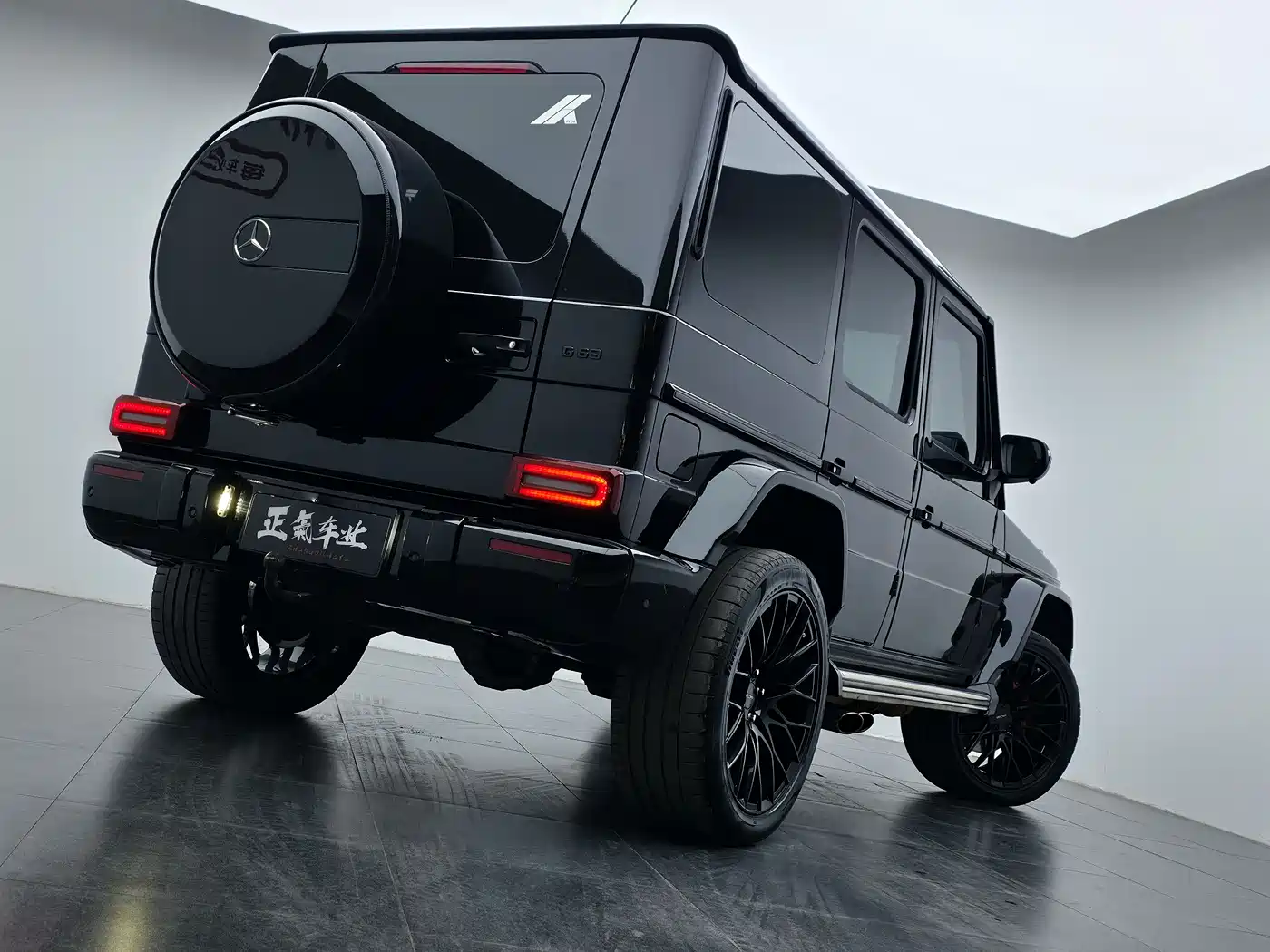 Mercedes-Benz G-Class AMG 2009 AMG G 55 фото 17