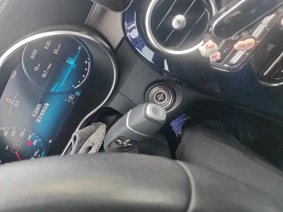 Mercedes-Benz GLC Coupe 2020 GLC 260 4MATIC Coupe SUV фото 16