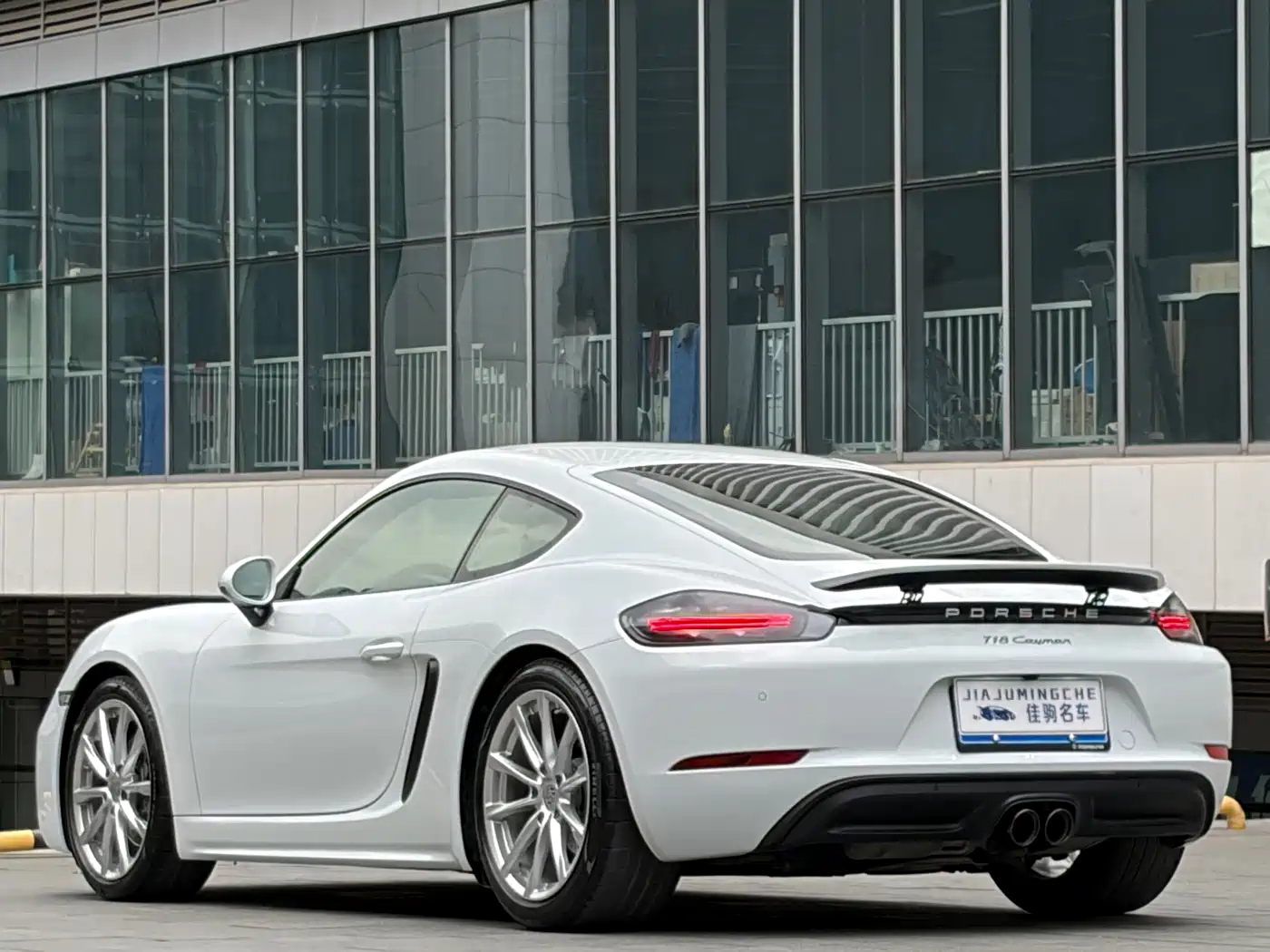 Porsche 718 2020 Cayman 2.0T фото 5