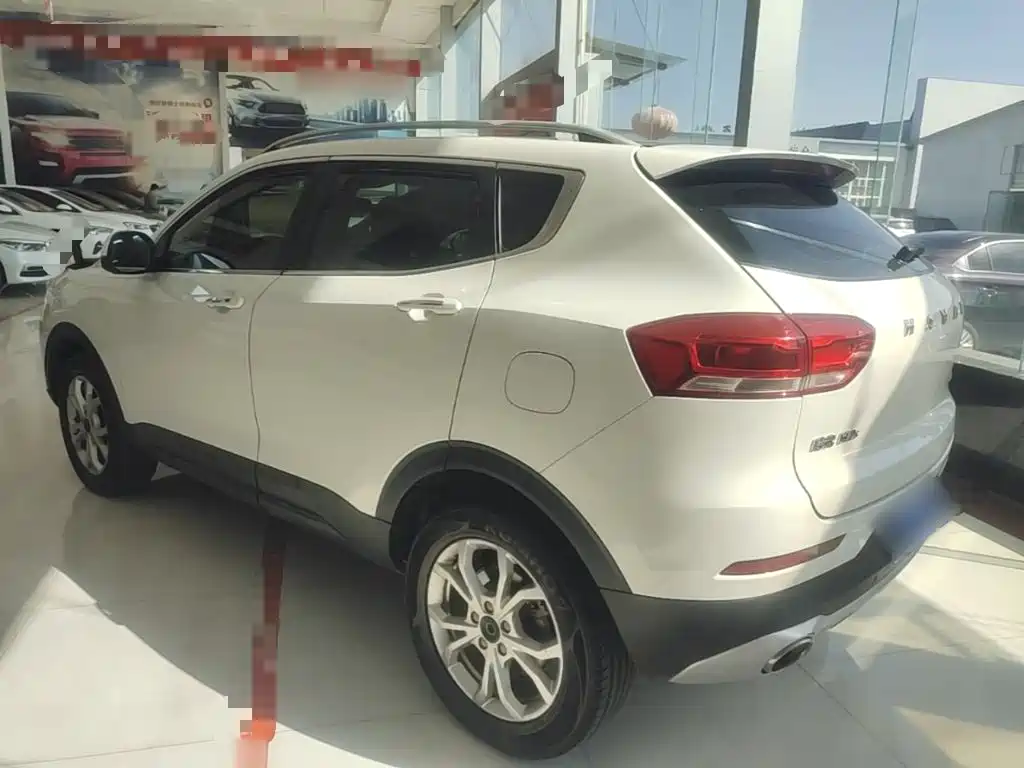 Photo 5 - Haval H2s