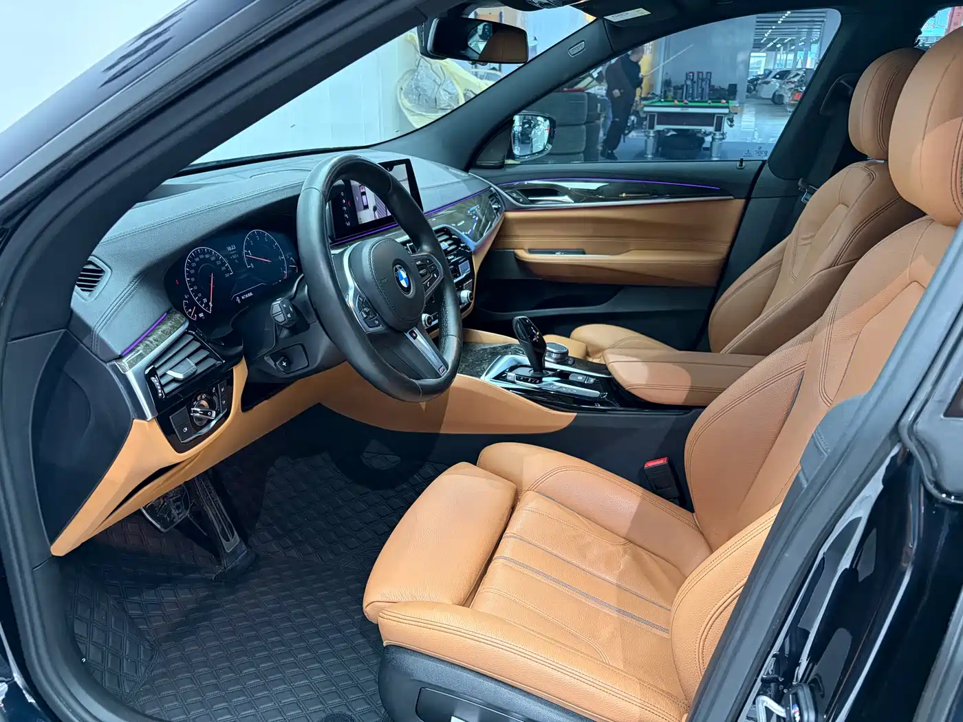 BMW 6 Series GT 2019 630i M Sport Package фото 8