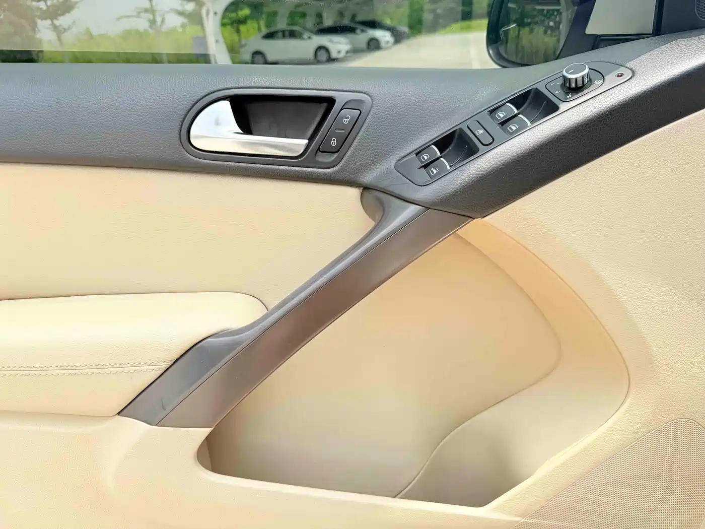 Volkswagen Tiguan 2012 2012 1.8TSI Automatic 4WD Elite Edition
